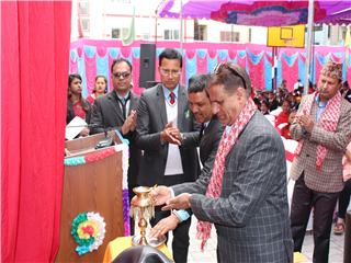 Parents' Day  (Senior)
